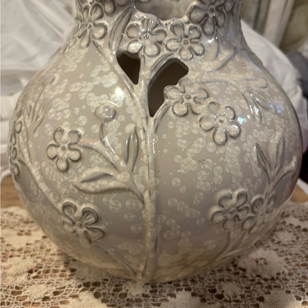Floral Embossed Ceramic Vase - Gray